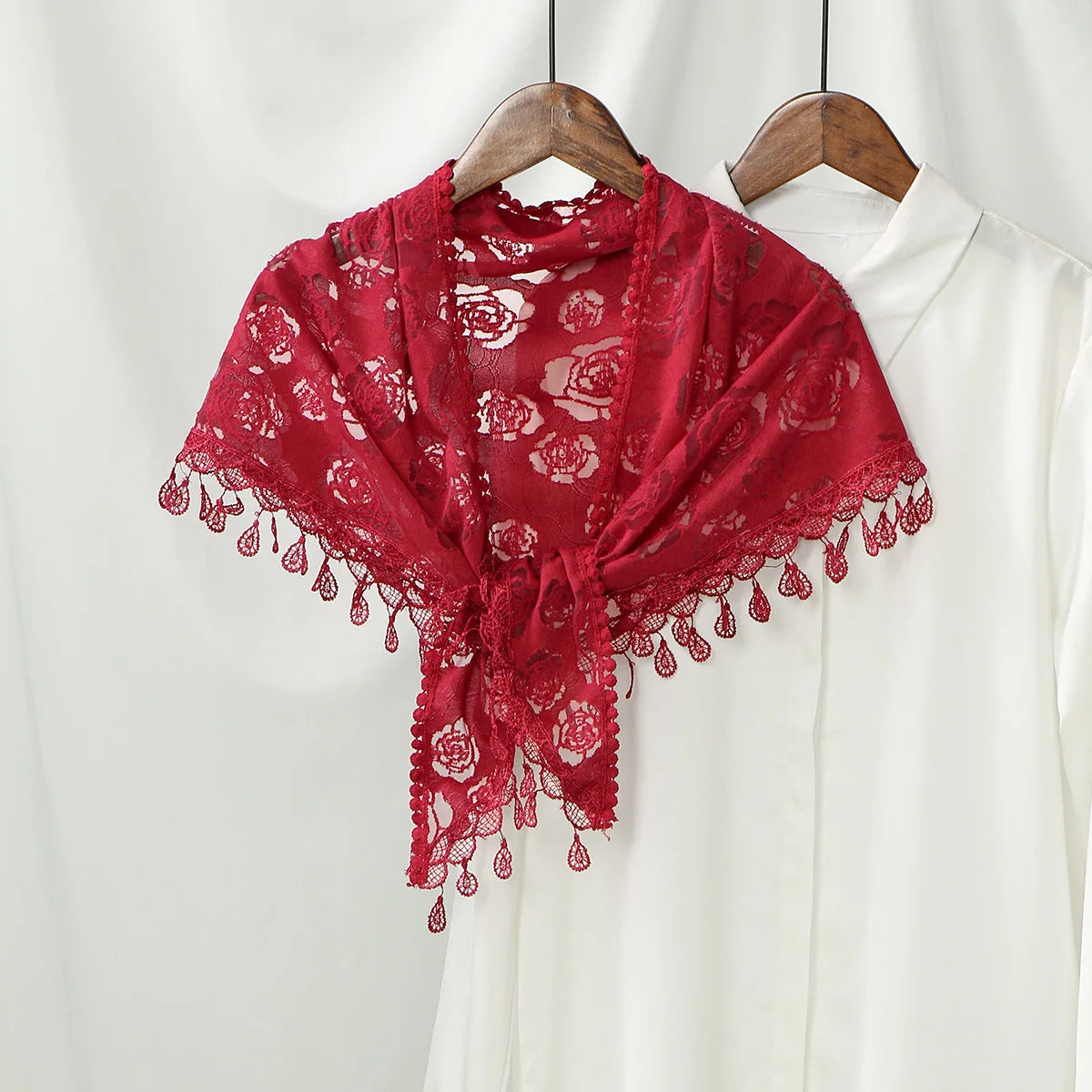 Women Lace Triangle Scarf with Tassel Embroidered Solid Color Shawls Veil Fashion Lightweight Prayer Hijab 160*50cm