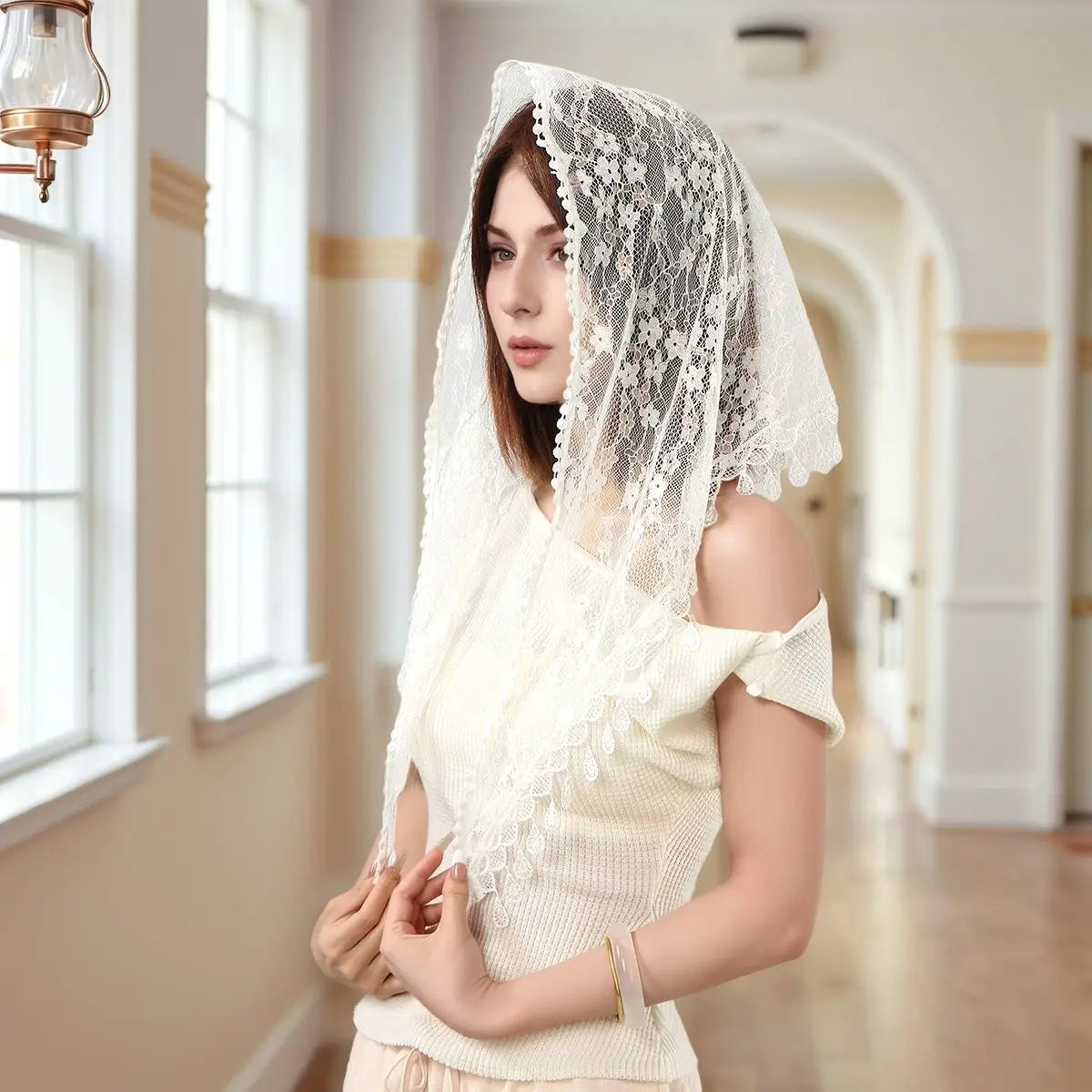 Women Lace Triangle Scarf with Tassel Embroidered Solid Color Shawls Veil Fashion Lightweight Prayer Hijab 160*50cm