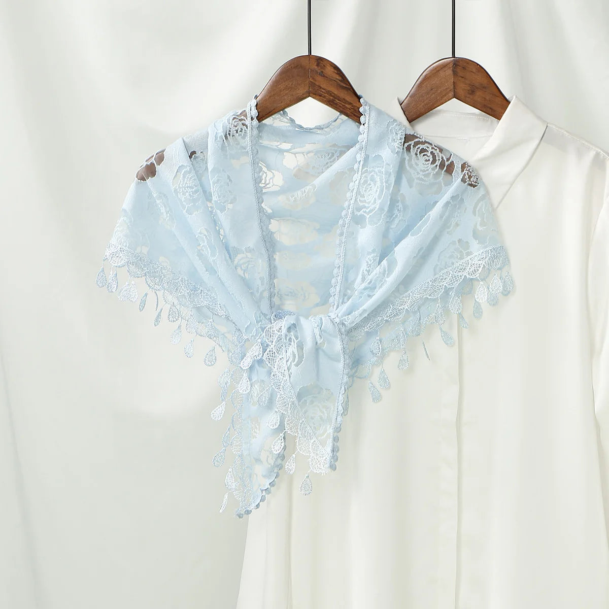 Women Lace Triangle Scarf with Tassel Embroidered Solid Color Shawls Veil Fashion Lightweight Prayer Hijab 160*50cm