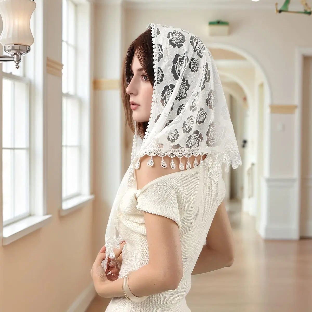 Women Lace Triangle Scarf with Tassel Embroidered Solid Color Shawls Veil Fashion Lightweight Prayer Hijab 160*50cm