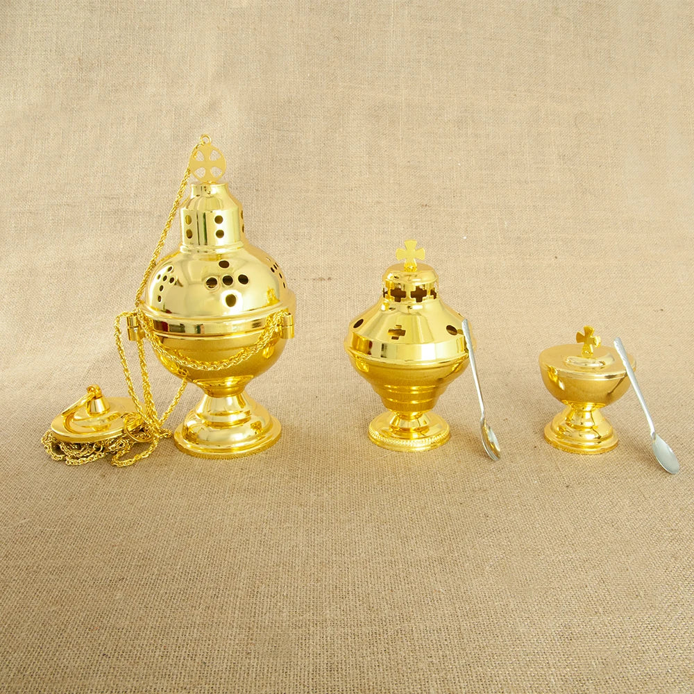High-Polish Hanging Metal Incense Burner – Gold-Tone Decorative Aroma Holder for Home or Office